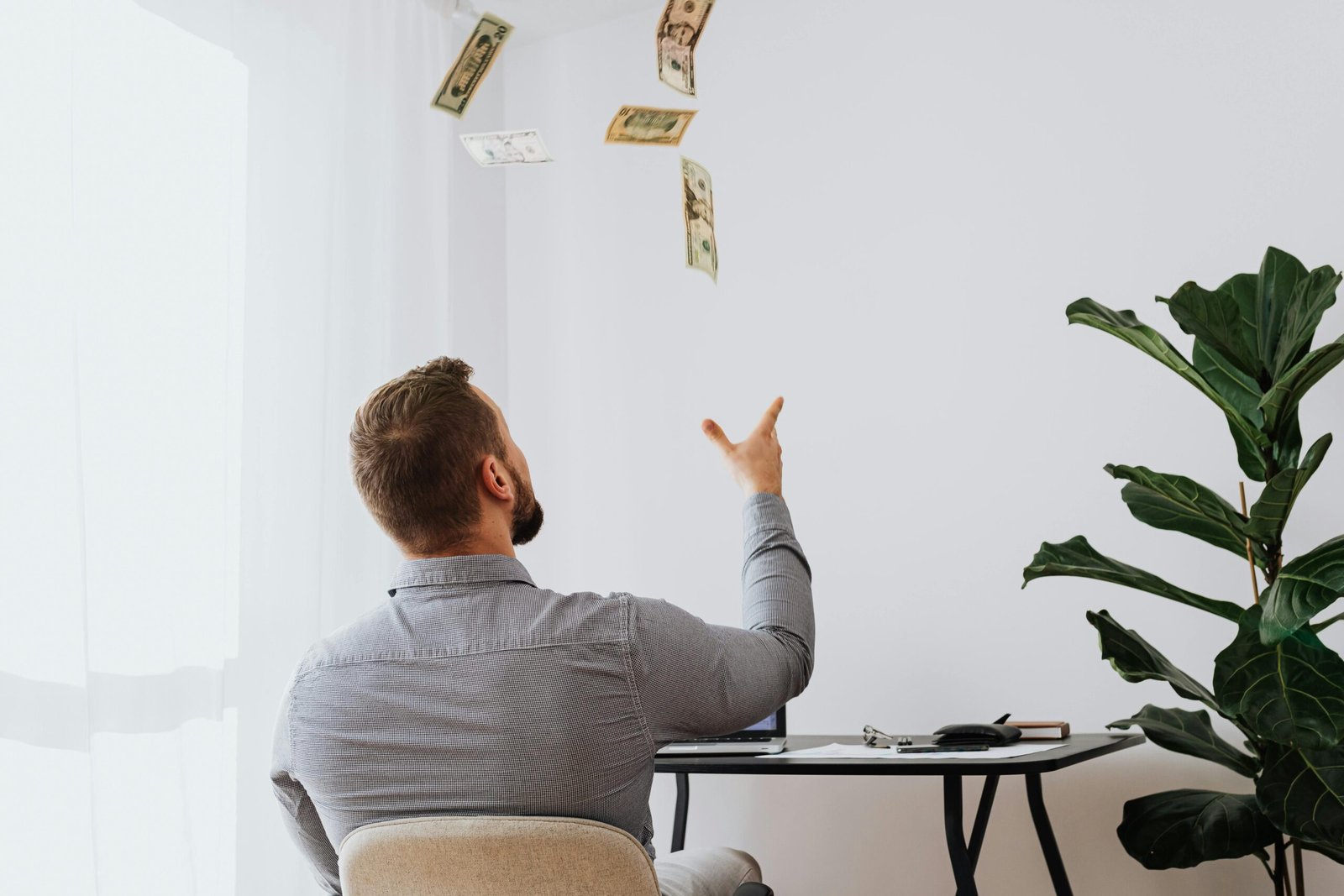 How to build a millionaire mindset and achieve financial freedom